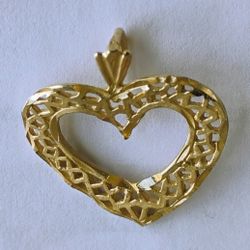  Open Heart Charm Pendant  14K