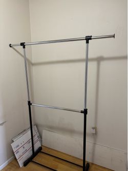 Clothing rack