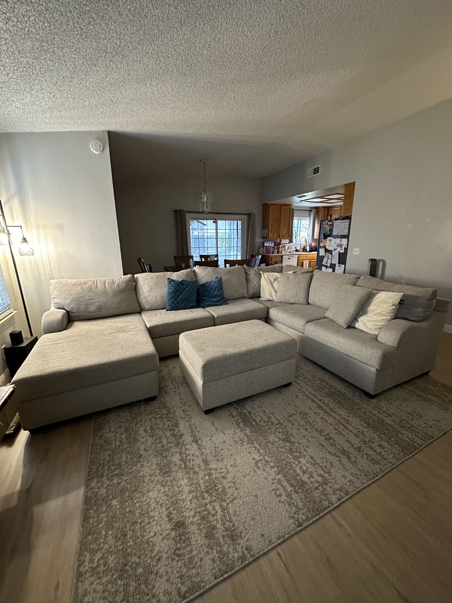 Couch Sectional