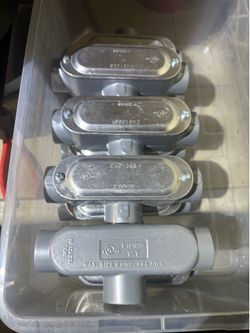 Conduit body