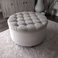 Round Ottoman 