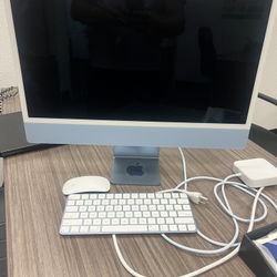 Apple Desktop Computer