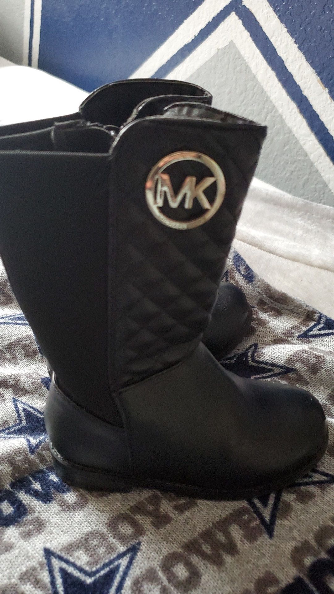 MK toddler girl boots