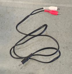 New AUX Headphone RCA Audio Music Cable Connect Phone To Stereo Receiver MP3 Player