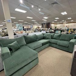 💚 JUST IN!!! Beautiful GREEN Living Room Sectional! SOFA COUCH $10 DOWN