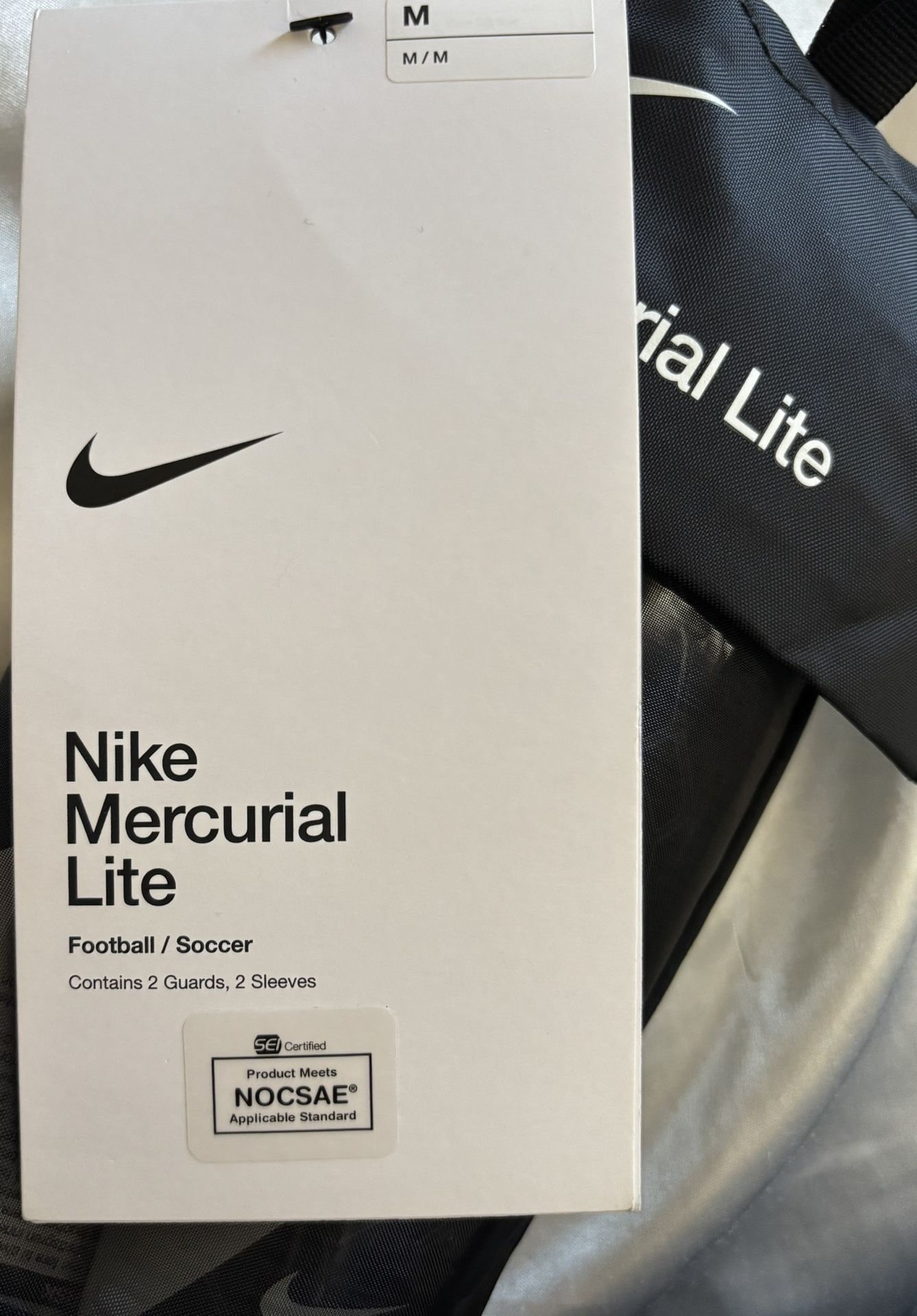 Nike Mercurial Lite Guards - M