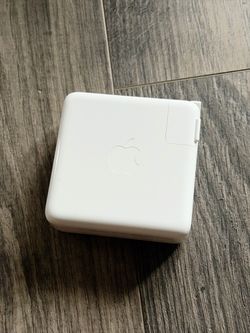 Apple Original 96W USB-C Power Adapter - Genuine OEM