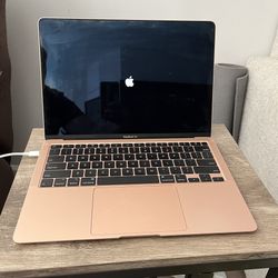 MacBook Air 13in Rose Gold