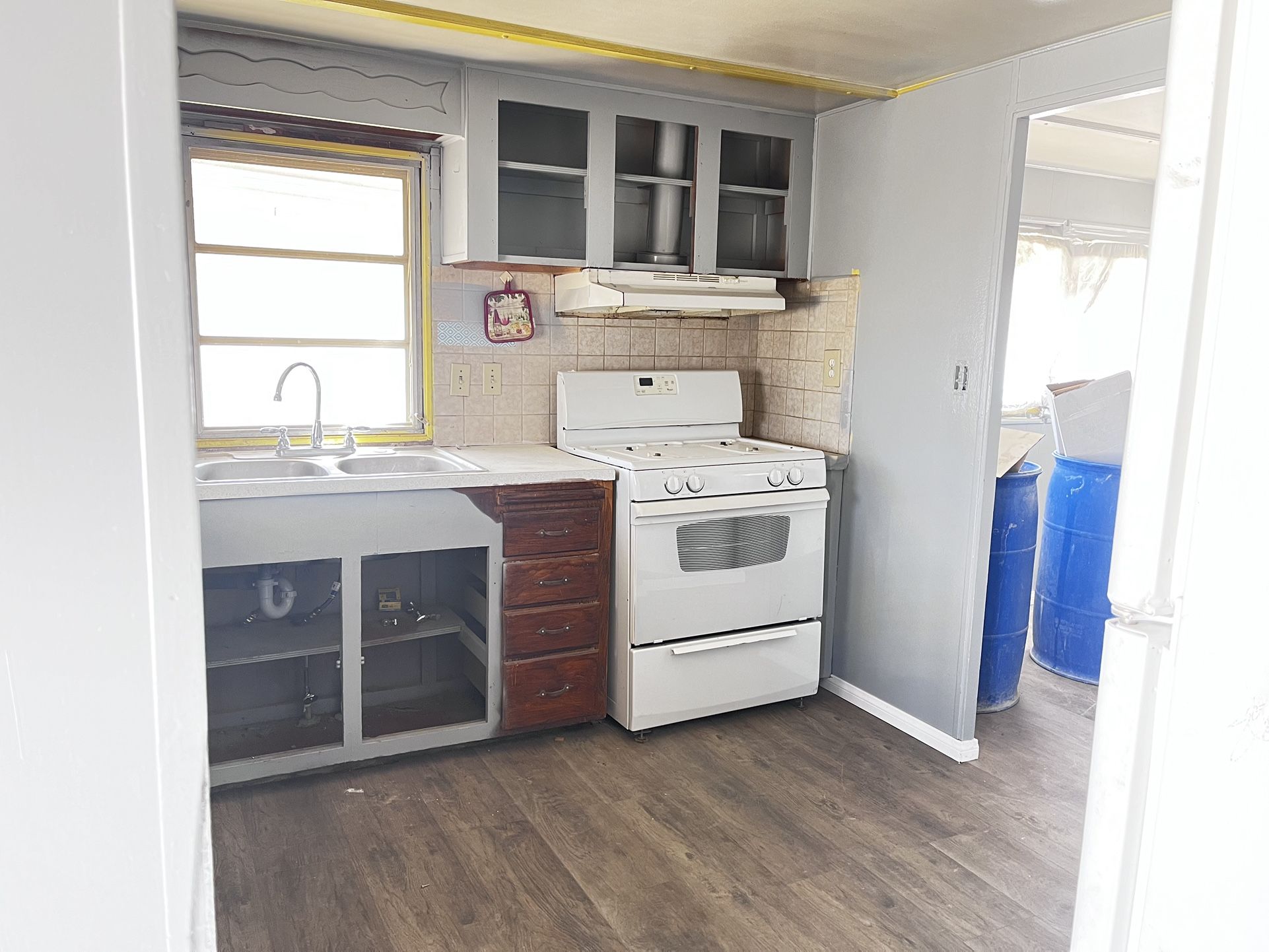 Mobile Home For Sale!