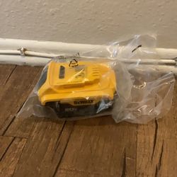 DEWALT Battery 20V 5 Amps