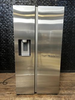 SAMSUNG REFRIGERATOR w/WARRANTY! R2806A