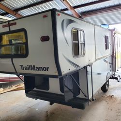 2020 TrailManor 24ft expandable camper trailer 3100lbs

