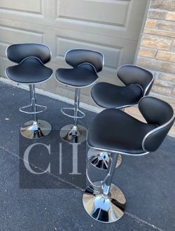 4 Brand New Black Bar Stools 
