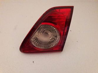 Toyota Corolla 2009-10 Back Trunk Right side light