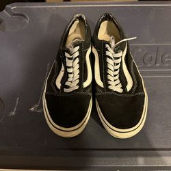 Vans shoes -  Men’s 7.5 Women’s 9