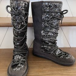 Justice Silver/Grey Fur Boots 