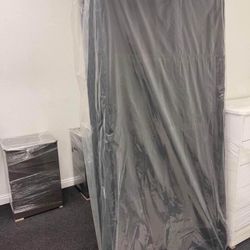 TWIN SIZE BOX SPRING ONLY PICK UP TODAY
