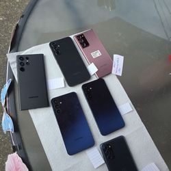 LOT OF5 SAMSUNG & MOTOROLA ($850)