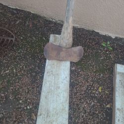 Antique Axe 