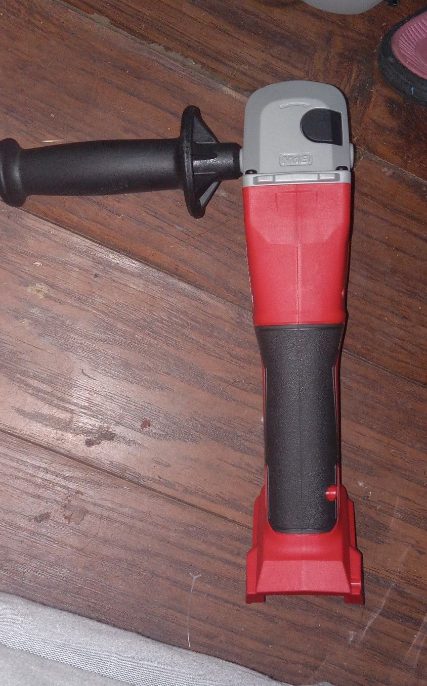 Milwaukee Grinder 4 1/2- 5"