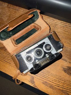 Stereo Realist 35mm 3D Film Camera w/ Original Case – Vintage