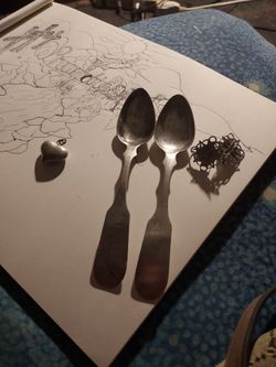 Silver Collectibles, bundle.\nDescribing.\nThis really stuff is