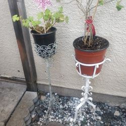 2 Beautiful Rustic Metal Plant Stands