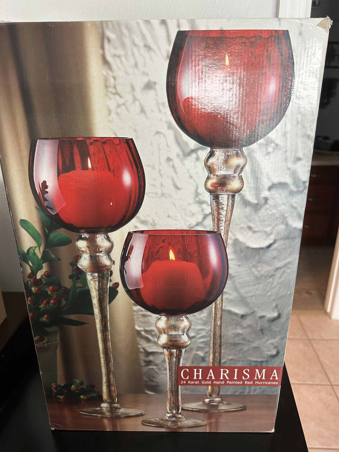 Charisma Christmas Candle Holders Set