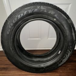 Slightly Used Goodyear Wrangler Tire - 275/60R20 - Great Condition!! $80 OBO