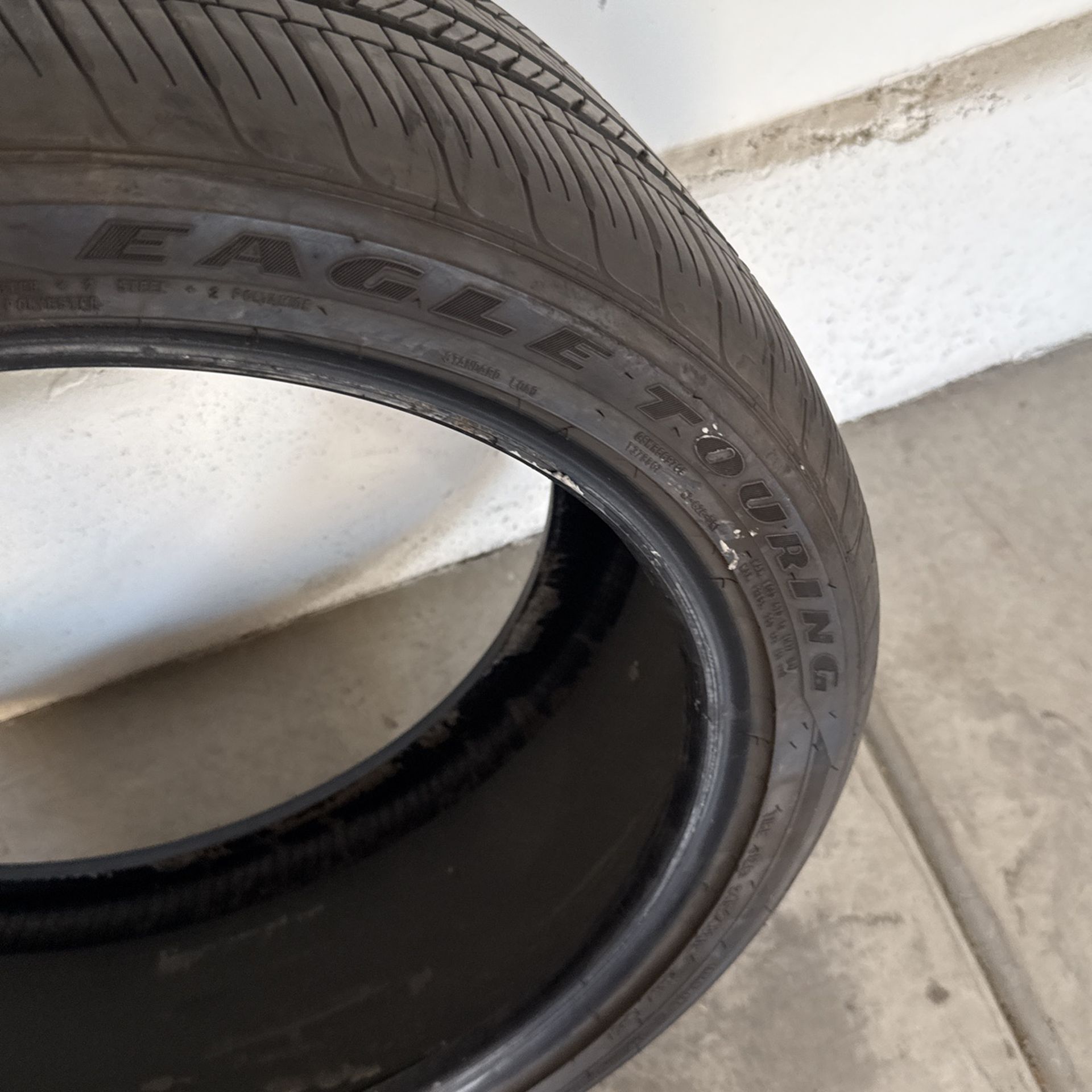 TIRE - GOOD YEAR EAGLE GT