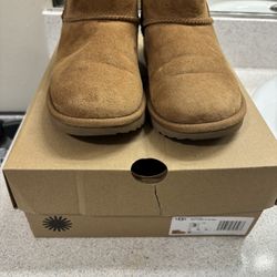 UGG Boots Size 3y