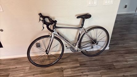 Trek Madone 52cm