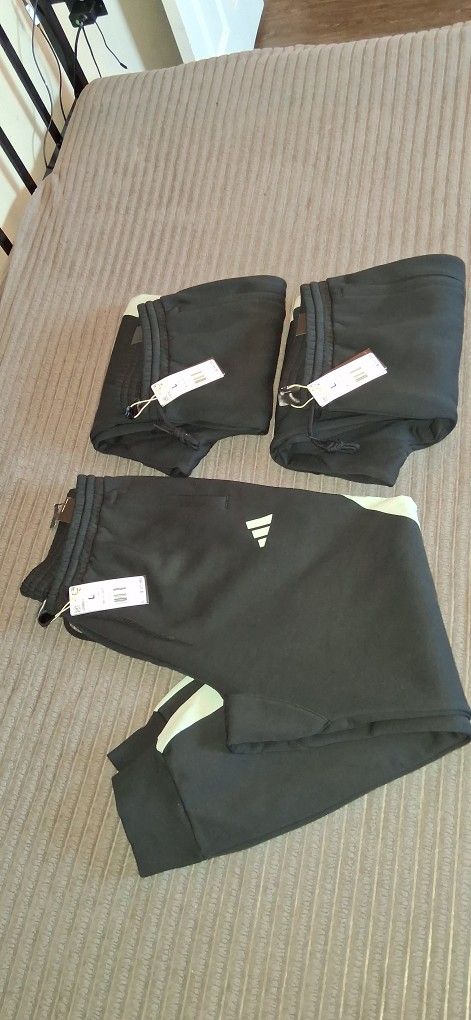 MENS BRAND NEW ADIDAS 