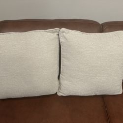 Custom Pillows From Bassett Furniture