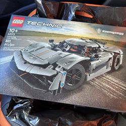 Lego Koenigsegg Jesko Absolut Grey Hypercar