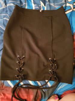 Charlotte Russe Large Black skirt