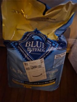 Blue Buffalo Puppy Food – Unopened Bag – Chicken & Brown Rice