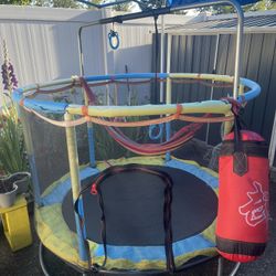 Outdoor Trampoline For Kids 