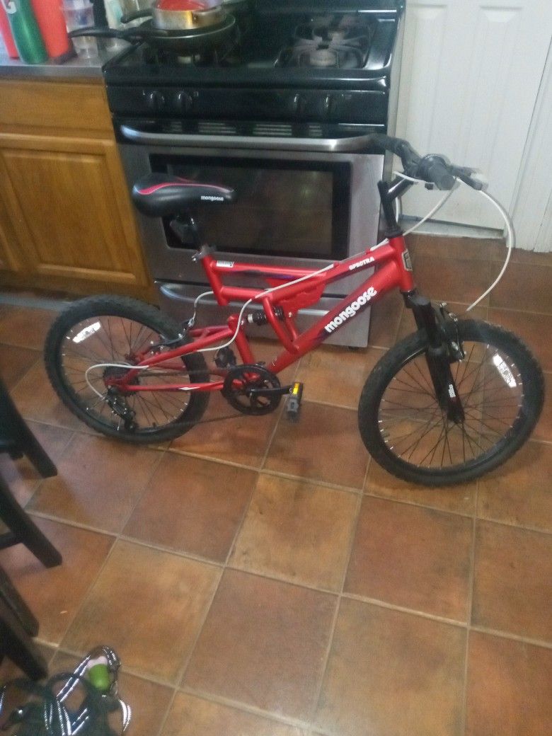 Red Mini Mountain bike Mongoose