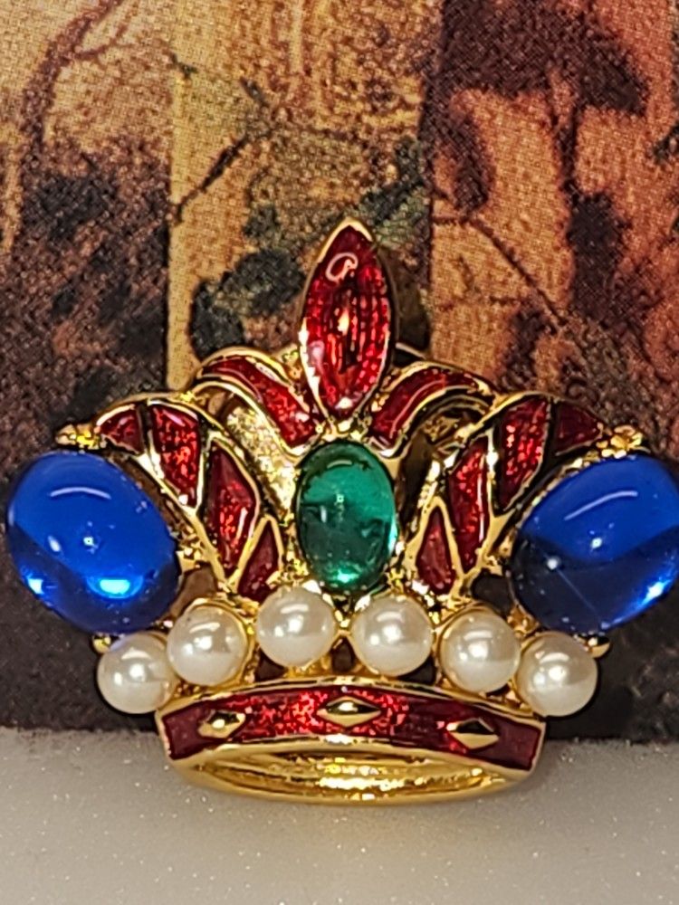 #1621, VINTAGE TRIFARI, ROYAL CROWN JELLY BELLY & PEARLS BROOCH / PIN
