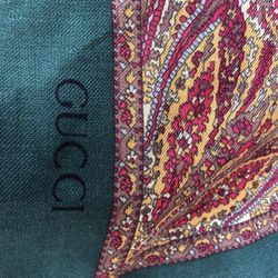 GUCCI Wool Scarf