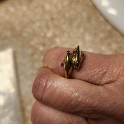 DOLPHIN RING, SIZE 5 GOLD PLATED $30