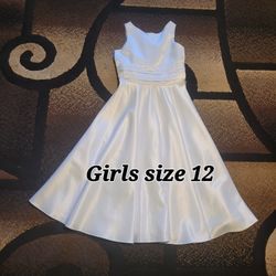 GIRLS FLOWER GIRL DRESS SIZE 12