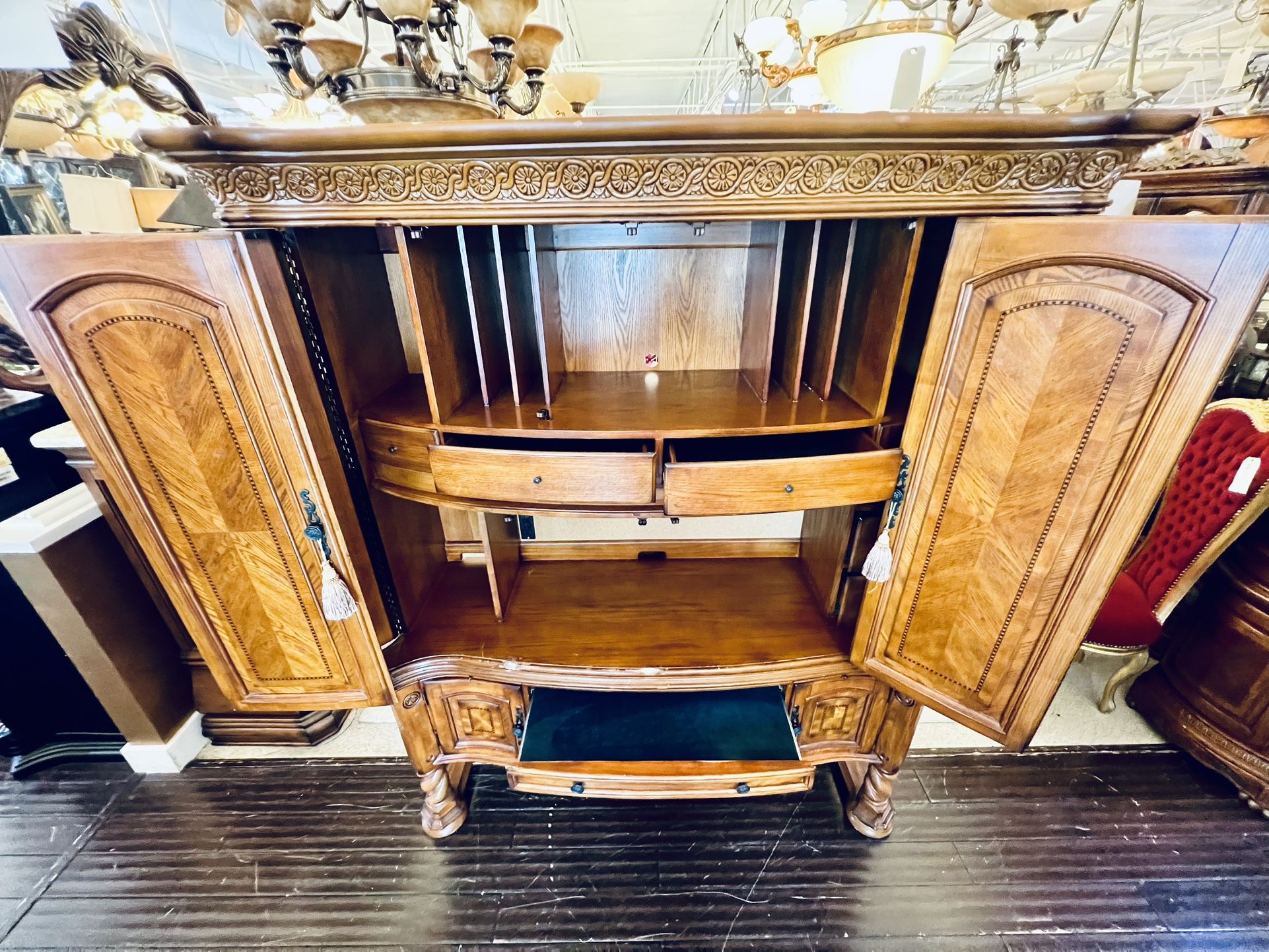 AICO By Michael Amini English Truffle Brittany Desk And Hutch - GA