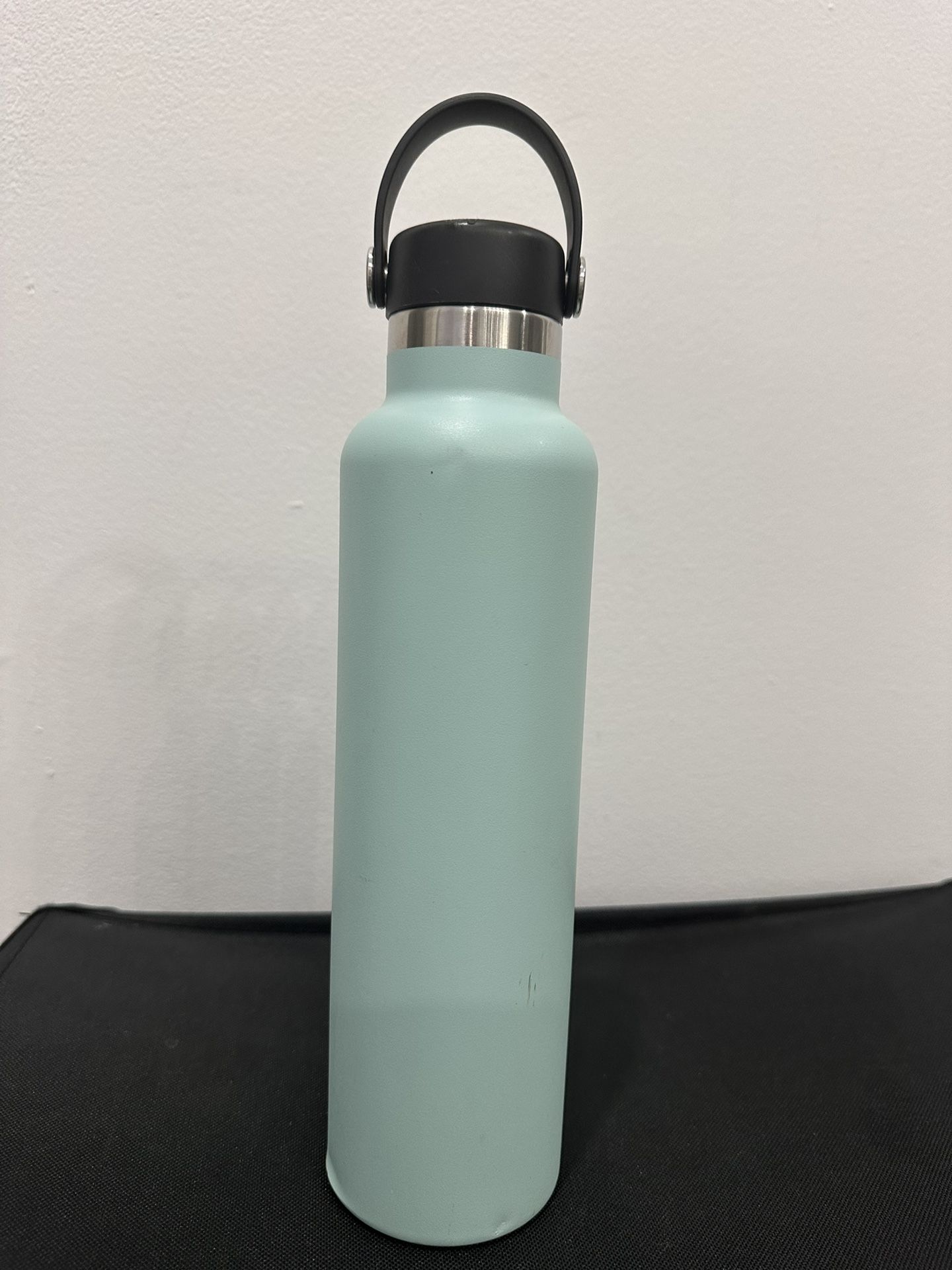 HYDRO FLASK GREEN AGUA BOTTLES 24 OZ STANDARD FLEX CAP DEW 24 oz (709 mL)