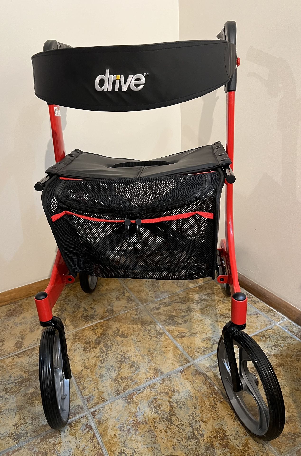 DRIVE F22 Rollator