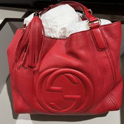 Red Gucci shoulder/tote bag