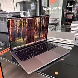 Apple 14” MacBook Pro M2 Pro Chip 16GB Ram 512SSD! 90 day warranty! We offer financing!