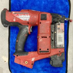 Milwaukee 2746-20 M18 Brushless Fuel 18v Gauge Brad Nailer 18 GA 1.2 mm Tool Construction Job Site Professional DIY Home Battery Lithium Ion Li-ion