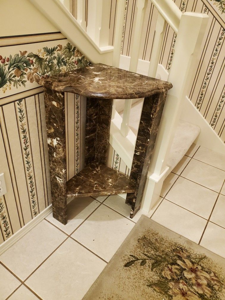 Marble Corner Shelf